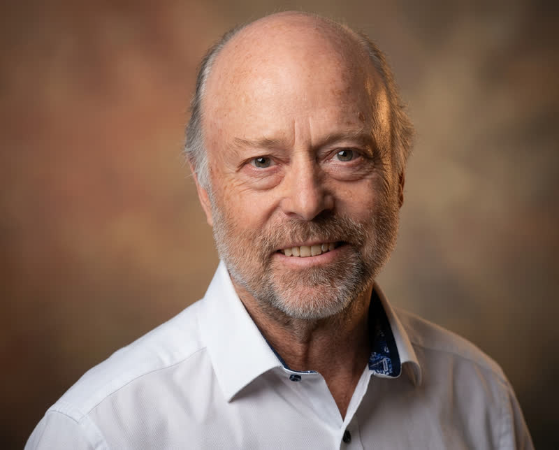 Porträt von Dr. Walter Lintner, Vizepräsident des Vereins Sciens Gaudium